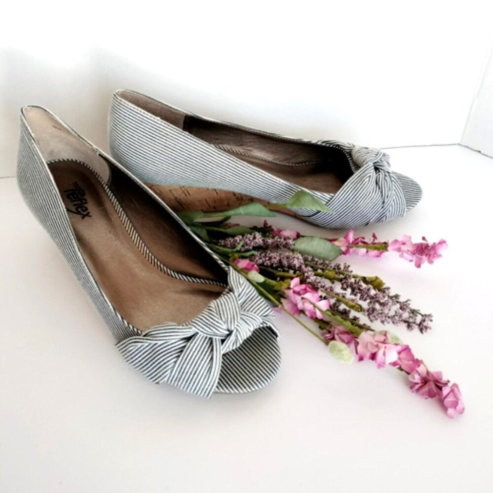Moda Reflex Cork Wedge Peep Toe Shoes 9.5M Navy White Stripe Fabric